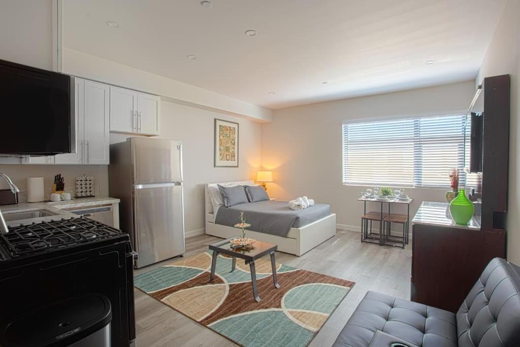 Lovely Studio W Full Kitchen In Heart Of San Diego Extérieur photo