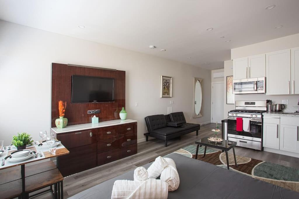 Lovely Studio W Full Kitchen In Heart Of San Diego Extérieur photo