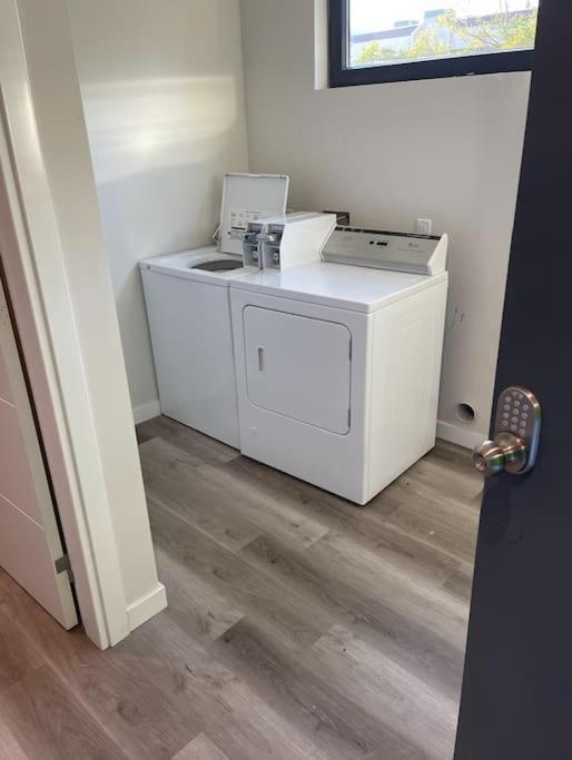 Lovely Studio W Full Kitchen In Heart Of San Diego Extérieur photo